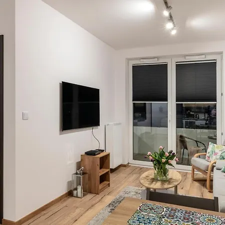 Shortstaypoland Marywilska Appartement *