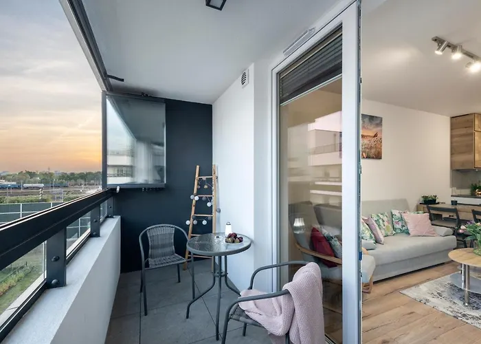 Shortstaypoland Marywilska Apartman Varsó