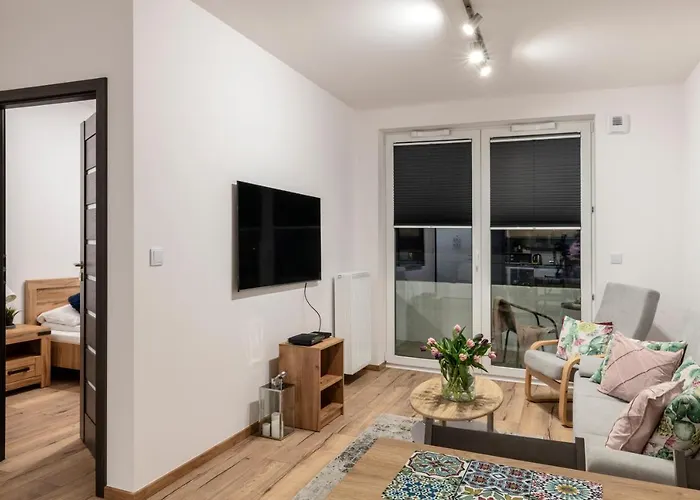 Shortstaypoland Marywilska Apartman *